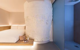 Zedwell Underground Hotel Tottenham Court Rd